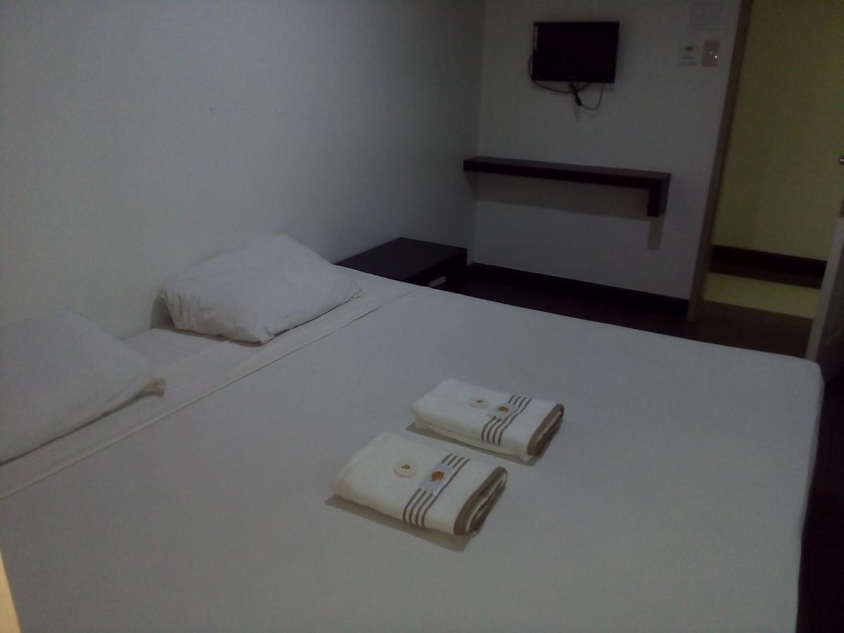 Hotel Kichi เลกัซปี ภายนอก รูปภาพ