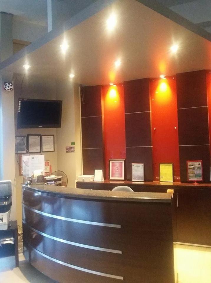 Hotel Kichi เลกัซปี ภายนอก รูปภาพ